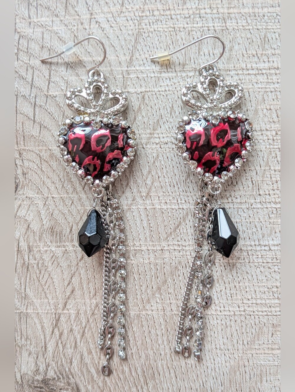 GUESS Rare Vintage Y2K Pink Leopard Rhinestone Heart Earrings